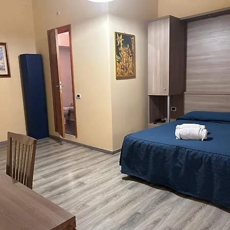 Hc Corallo 게스트하우스 로마